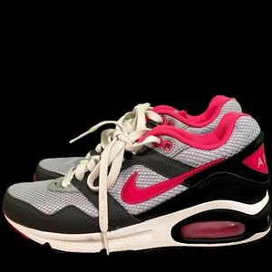 Nike Air Max 2013 [Size 6.5]